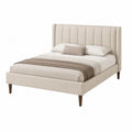 Letto matrimoniale in legno e tessuto beige con testiera alta